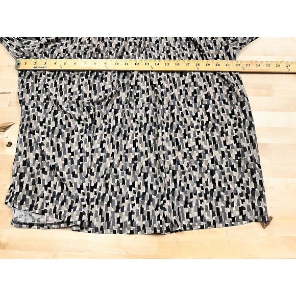 Cocomo Blouse Plus Size 2X Black Popover Stretch 3/4 Sleeve Pintuck Polka Dot 2X - Picture 8 of 9